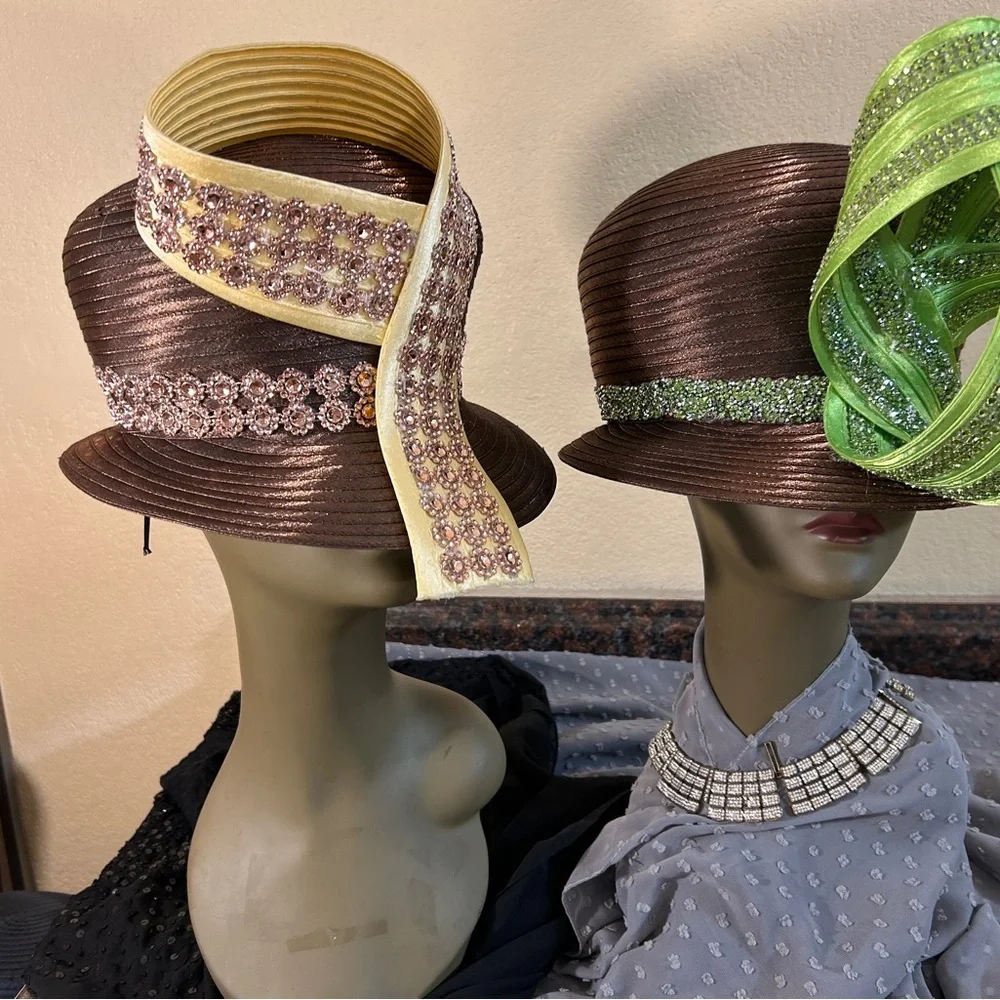 Elegant Black and White Women's Hat - Picture 7 of 12